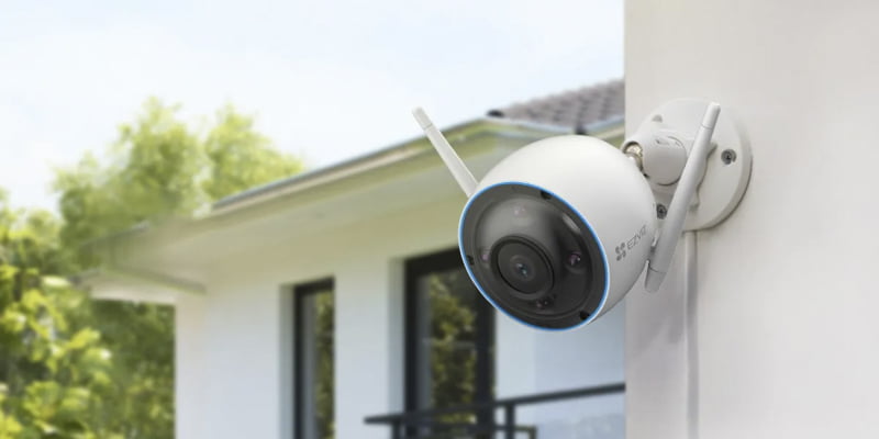 Camera Ezviz có khả năng hoạt động tốt ngoài trời, sân vườn, gara, cổng ra vào